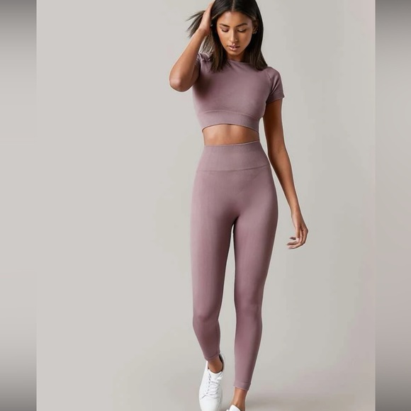 SHEIN Basics Matching Yoga Set in Mauve Purple - SIZE S - Picture 3 of 8